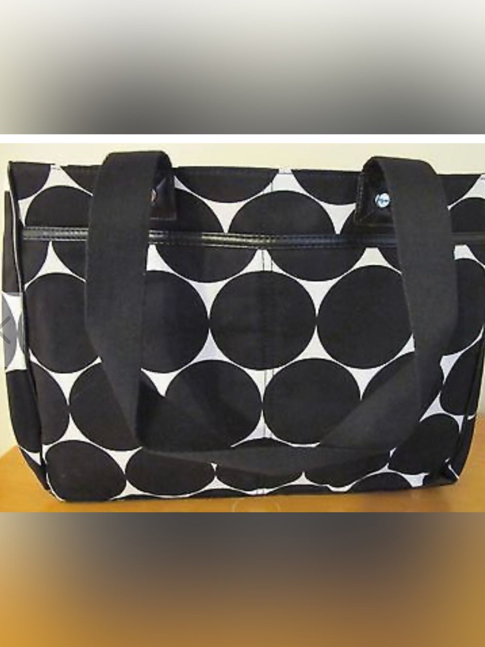 Thirty One Suite Success Tote in big dot pattern. Perfect for work or travel
